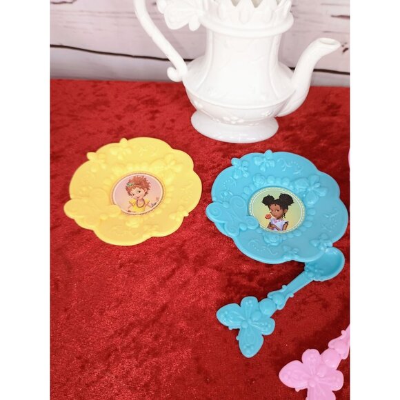 Disney Princess Tea Set With Plates Cups Teapot & Spoons For Kids Play Plastic M - Picture 2 of 8